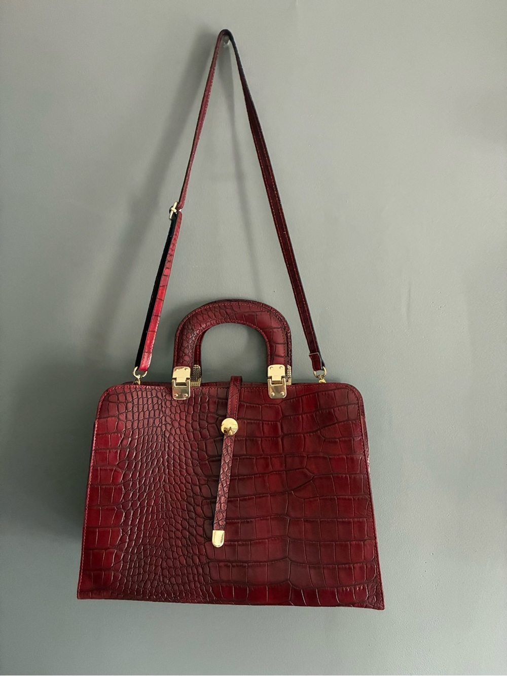 Italian Genuine Leather Classic Croc-Embossed Structured Satchel